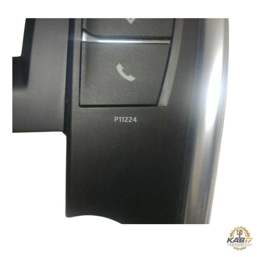 2015–2017 Toyota Camry Radio Touch Screen Display & Receiver OEM — view 3