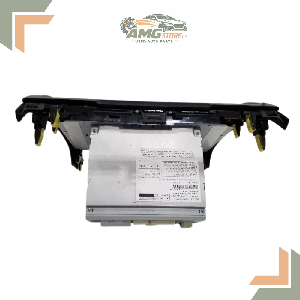 2013–2014 Toyota Camry Radio Display and Receiver AM-FM-CD ID 57076 — view 2