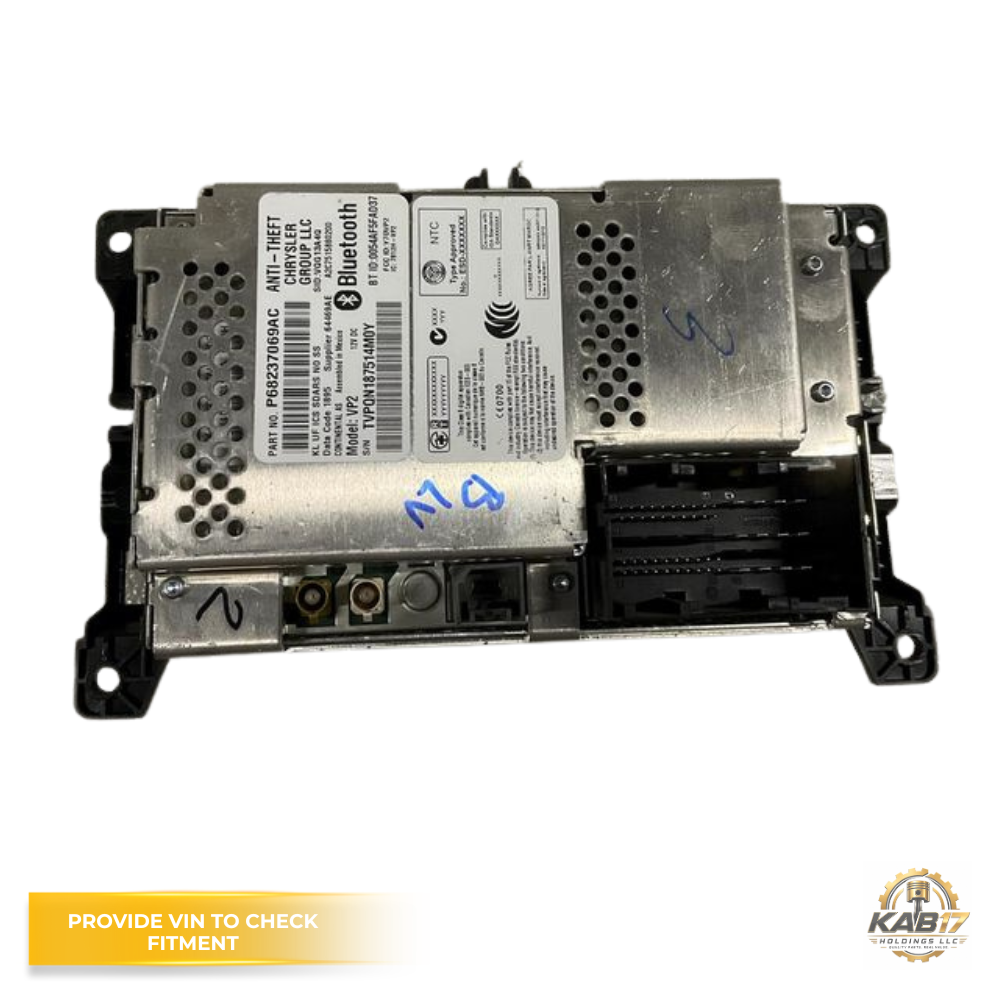 2016–2017 Chrysler 200 AM FM Satellite Ready Radio 5" Display OEM — view 4