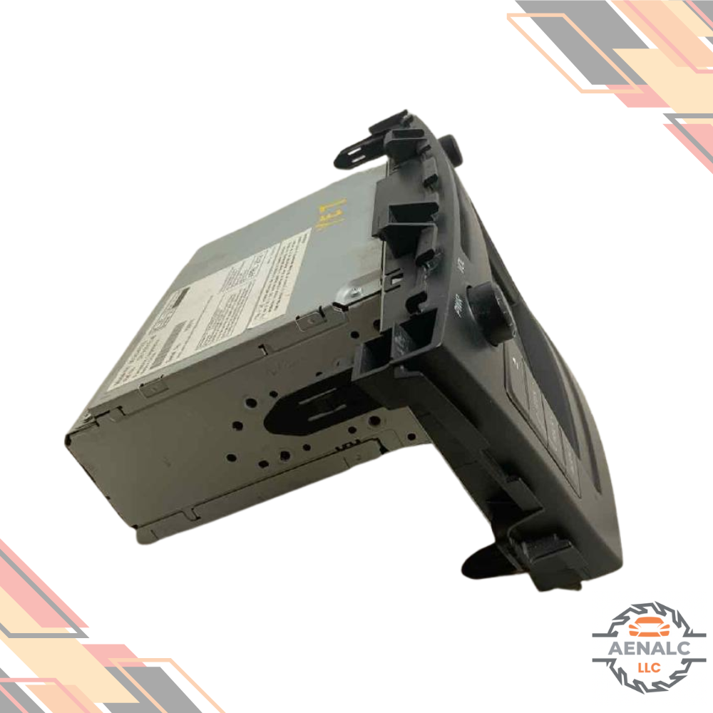 2012–2014 Toyota Prius V Display Screen CD Radio Receiver OEM — view 3