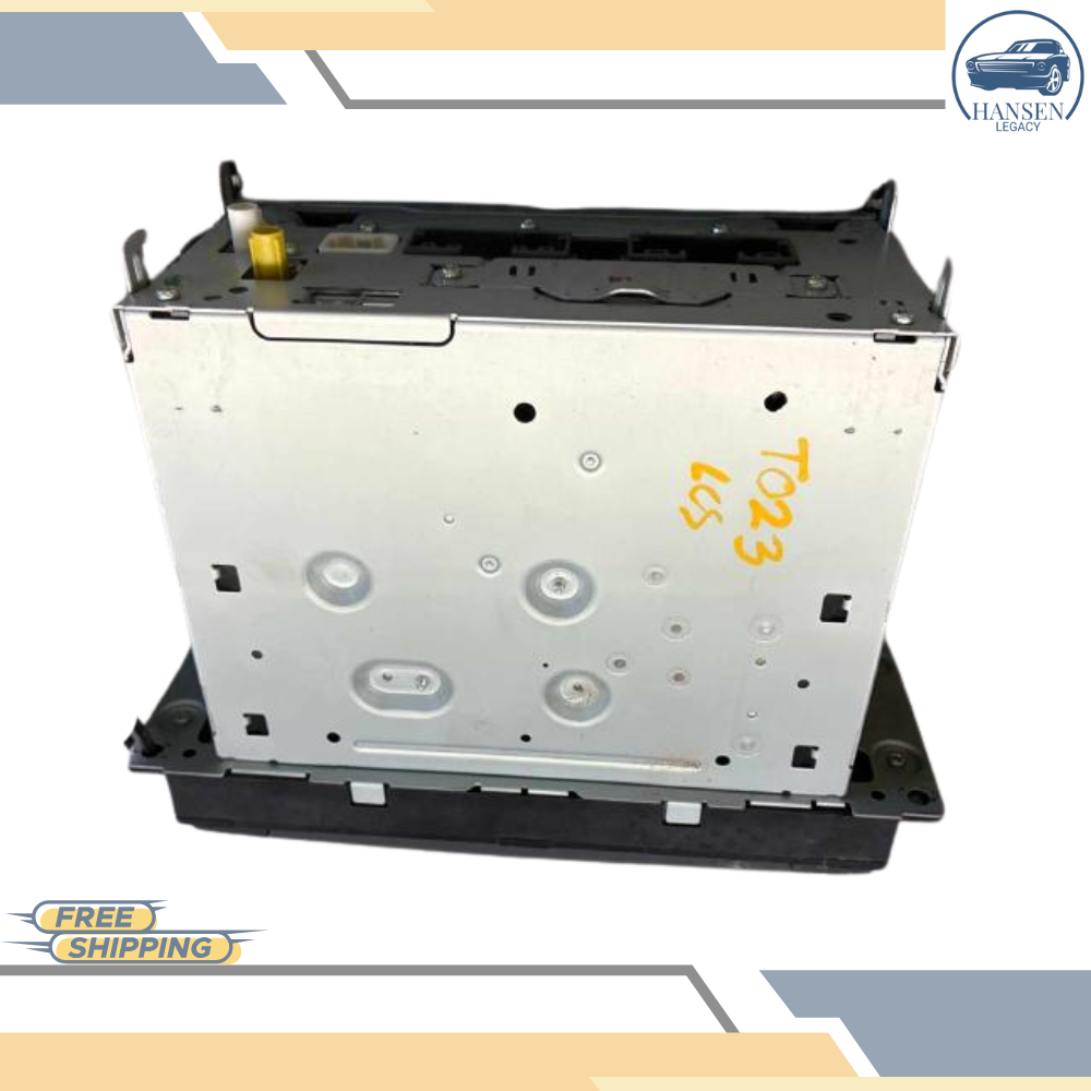2010 Dodge Caravan Radio Receiver with Satellite OEM — view 4