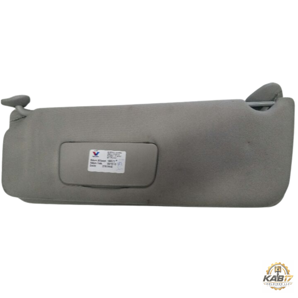 2004 Toyota Sienna LH Drivers Sunvisor Sun Visor OEM — view 3