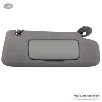 2020–2023 Chevrolet Equinox RH Passenger Sunvisor Sun Visor with Mirror & Light OEM — view 1