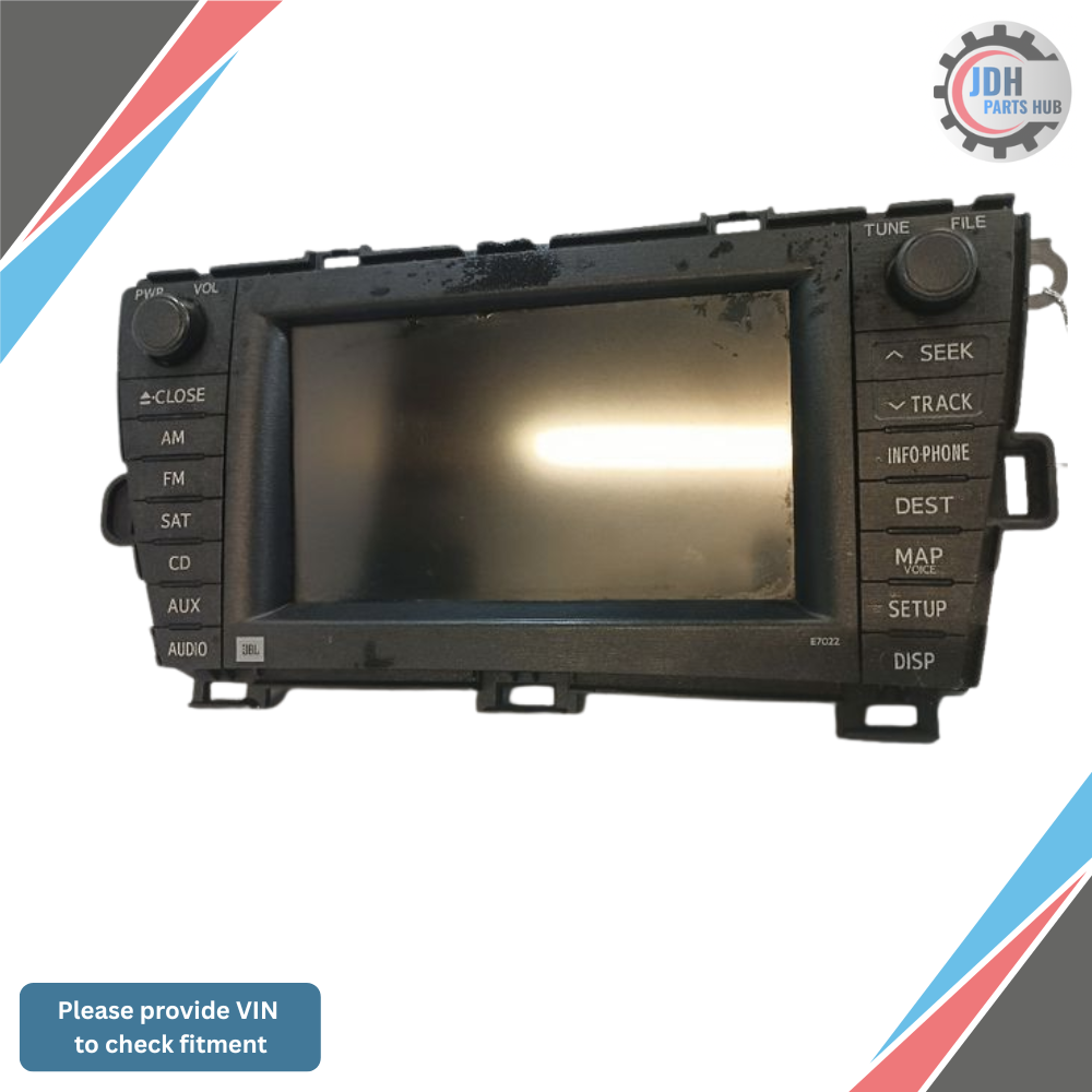2010–2011 Toyota Prius Dash Display Screen Navigation E7022 OEM — view 1