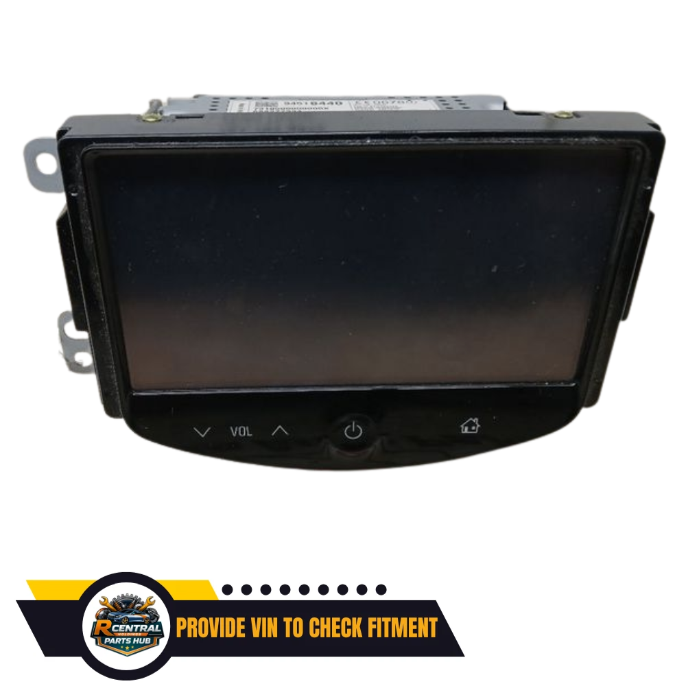 2015–2016 Chevrolet Sonic Radio Receiver Display Screen ID 94518440 — view 1