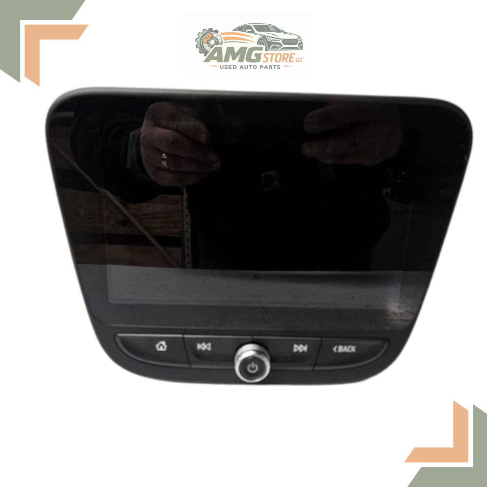 2021–2024 Chevrolet Malibu Radio Dash Display Screen ID 84712142 OEM — view 1