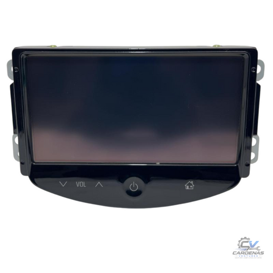 2015–2016 Chevrolet Trax Radio Display & Receiver with mylink u2k OEM — view 1