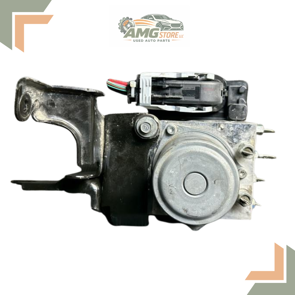 2020 Nissan Kicks ABS Anti Lock Brake Actuator Pump Assembly — view 1