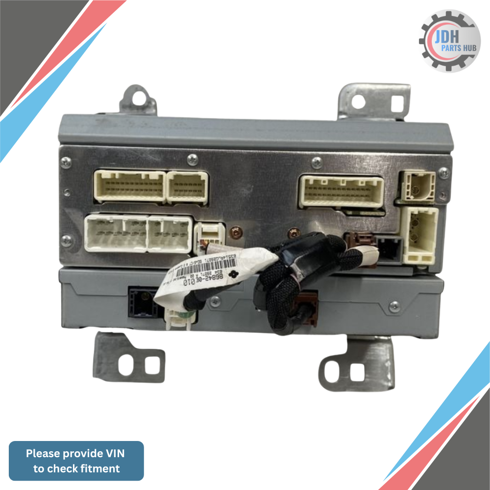 2015 Toyota Sienna AM-FM-CD Radio Receiver P10982 OEM — view 2