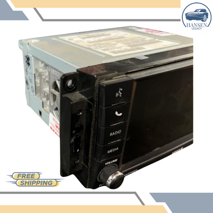 2013–2016 Chrysler Town & Country AM FM CD Navigation Radio Display Screen RHB — view 3
