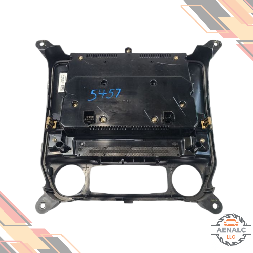 2014 Chevrolet Silverado 1500 2500 Audio Radio Control Panel with Screen OEM — view 3