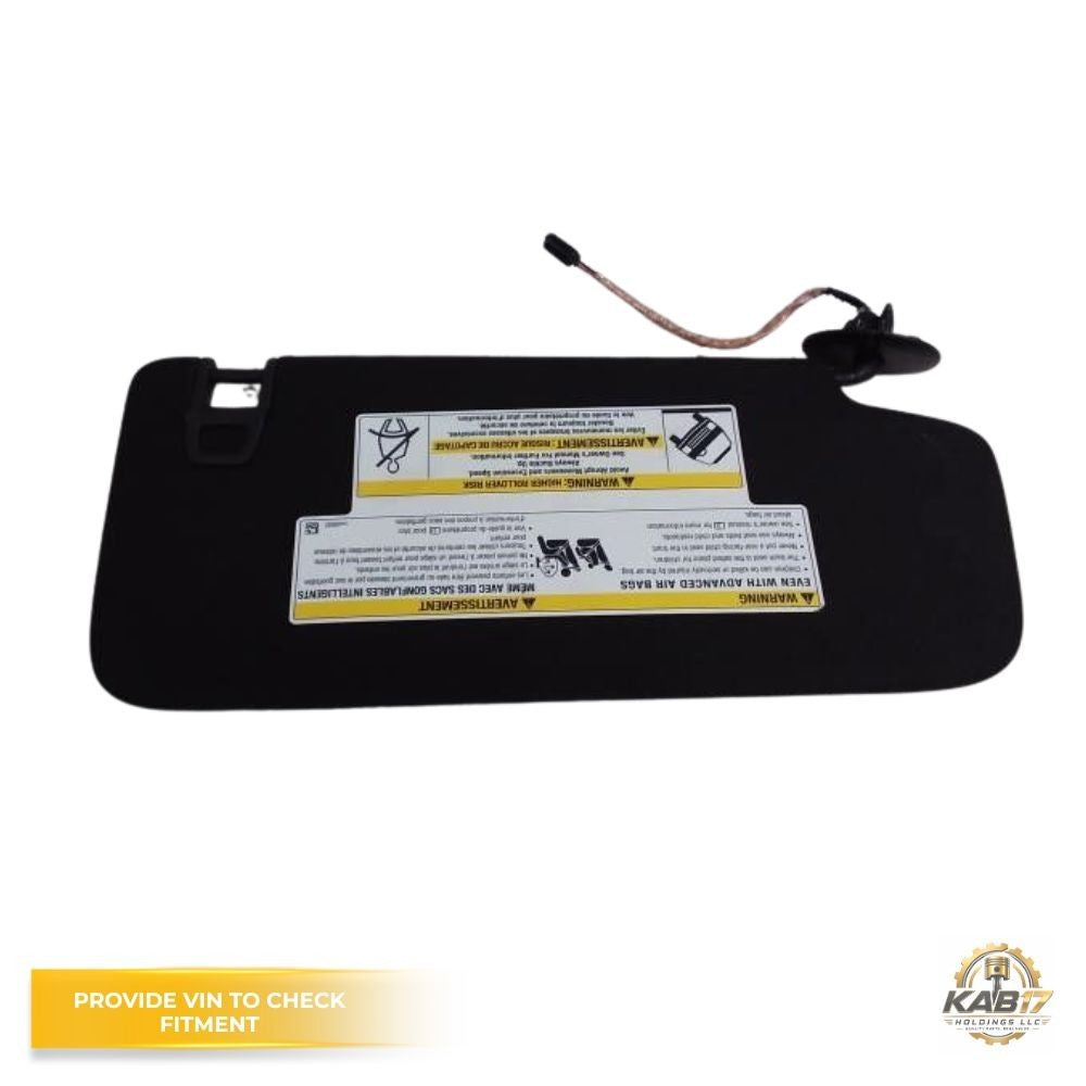 2019–2024 Cadillac XT4 LH Driver Sunvisor Sun Visor with Mirror & Light OEM — view 3