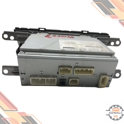 2012–2015 Toyota Prius Display & ReceiverOEM — view 2