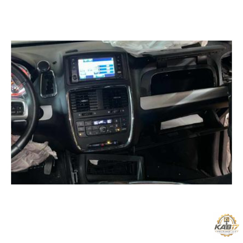 2013–2016 Chrysler Town & Country AM FM CD Navigation Radio Display Screen RHB — view 5