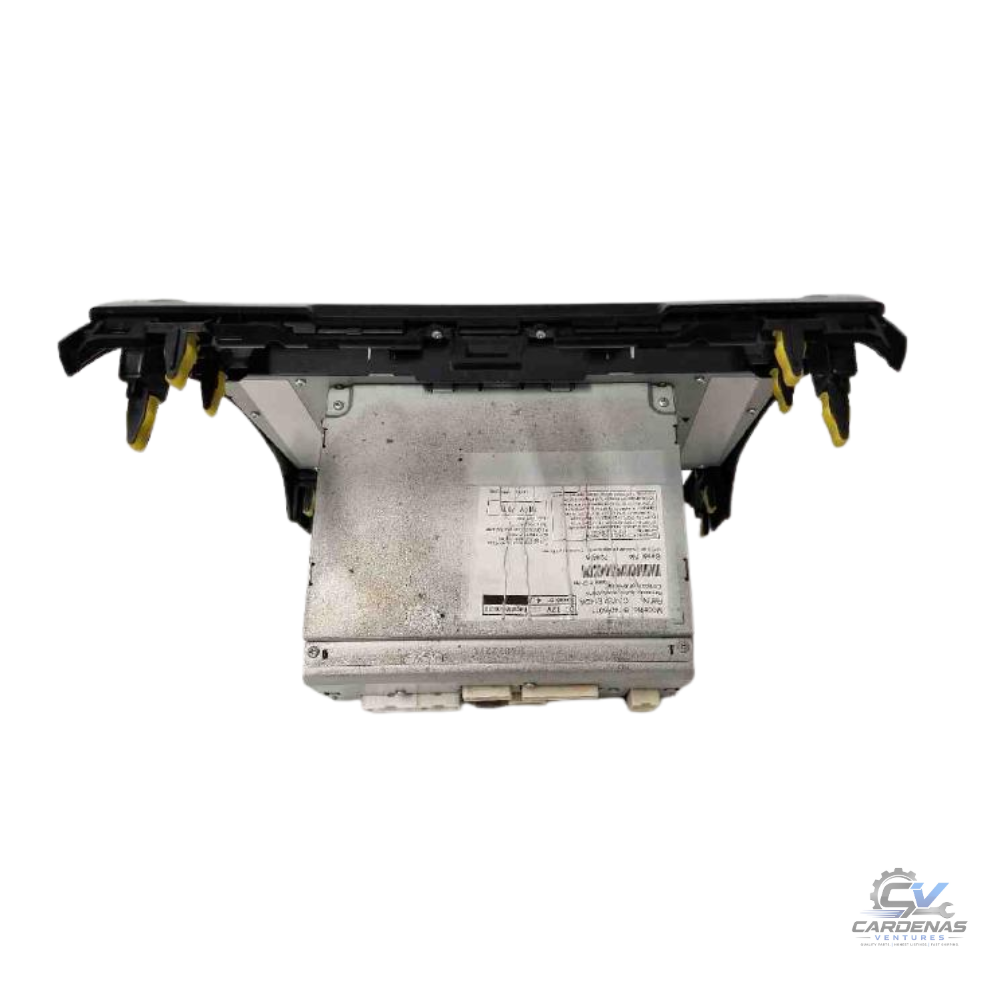 2013–2014 TOYOTA CAMR Radio Display and Receiver AM-FM-CD ID 57076 — view 3