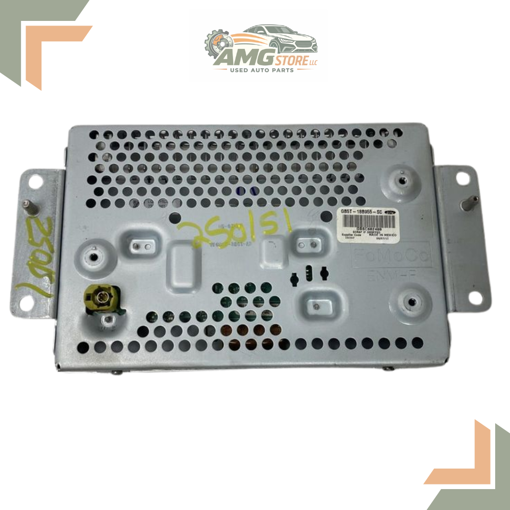 2017–2019 Ford Explorer Navigation Radio Display Screen OEM — view 3