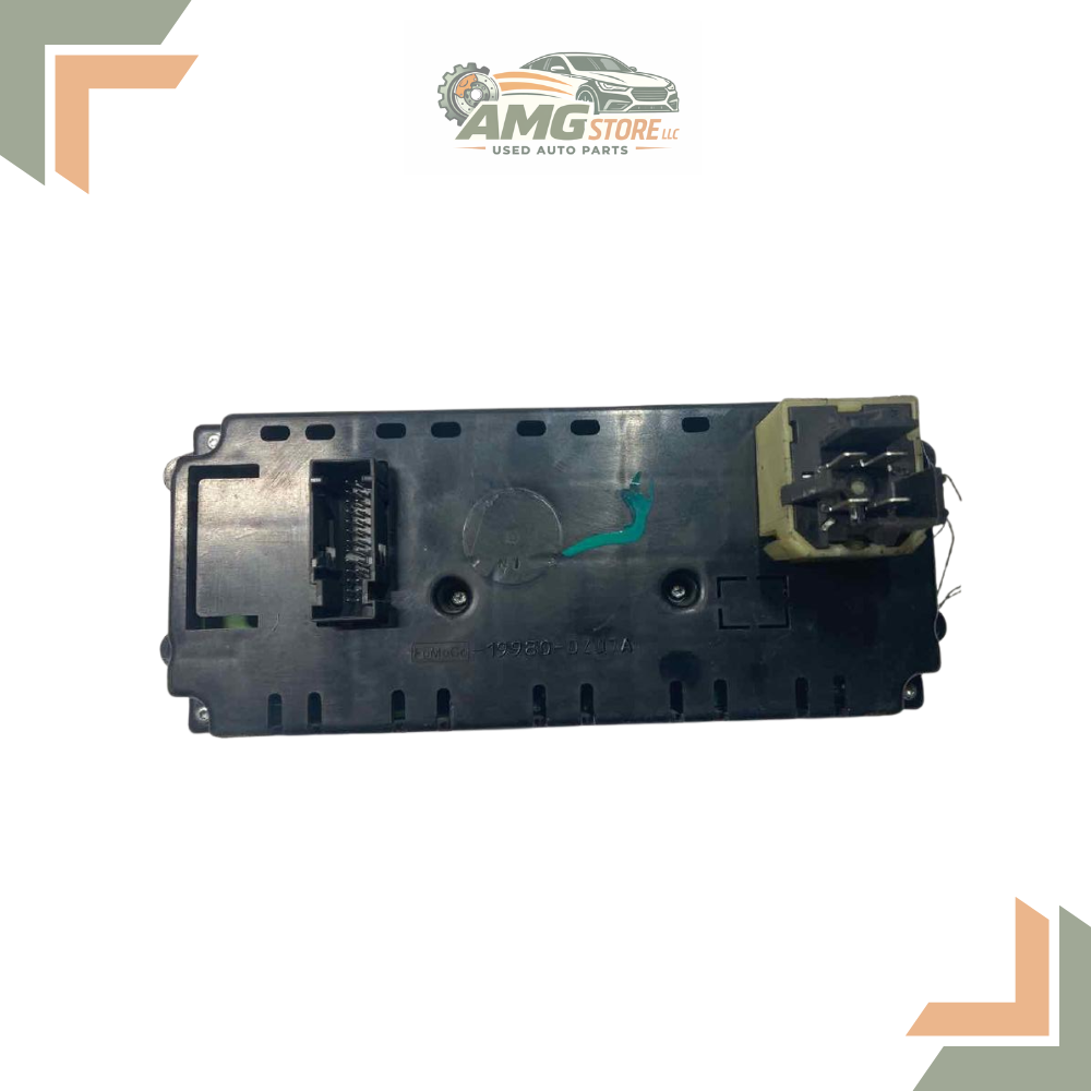 2007–2009 FORD MUSTANG AC Heater Climate Temperature Control With Heated Seat — view 2