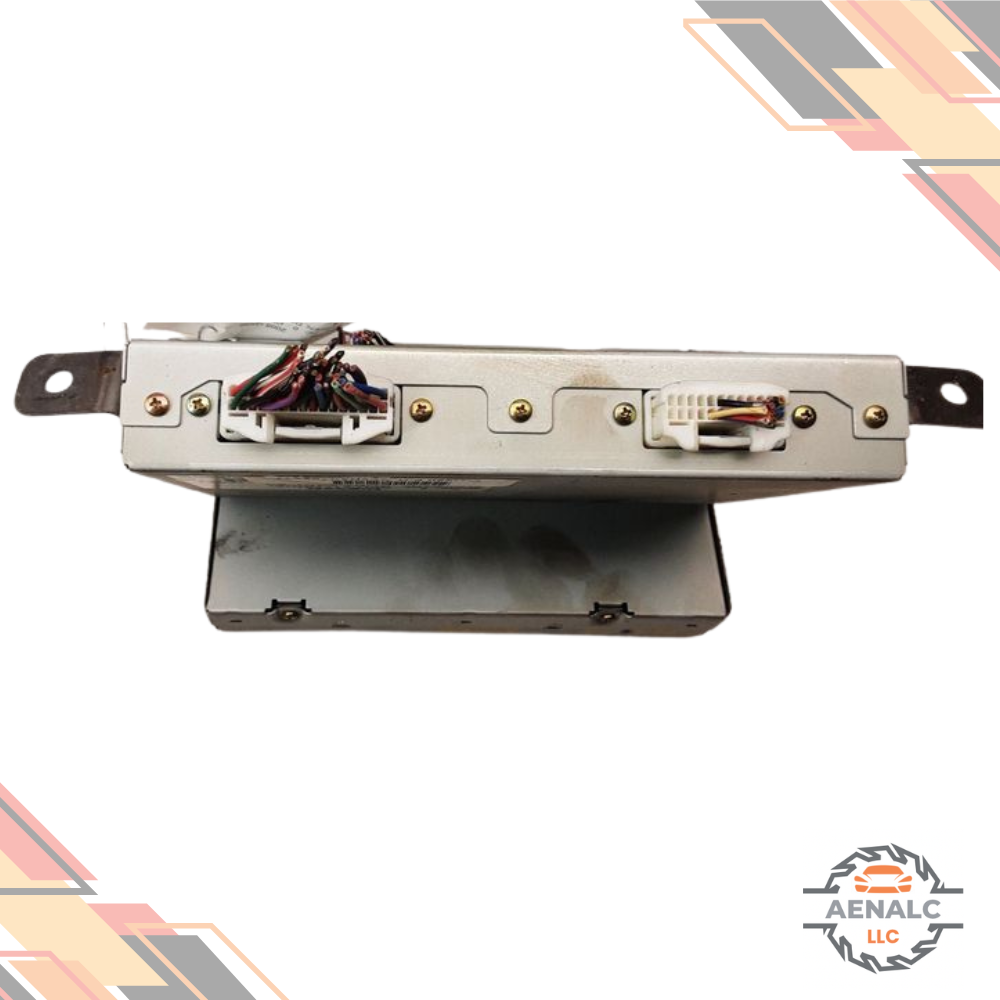 2004–2007 Infiniti QX56 Front Center Dash Mounted Display Screen Navigation — view 3