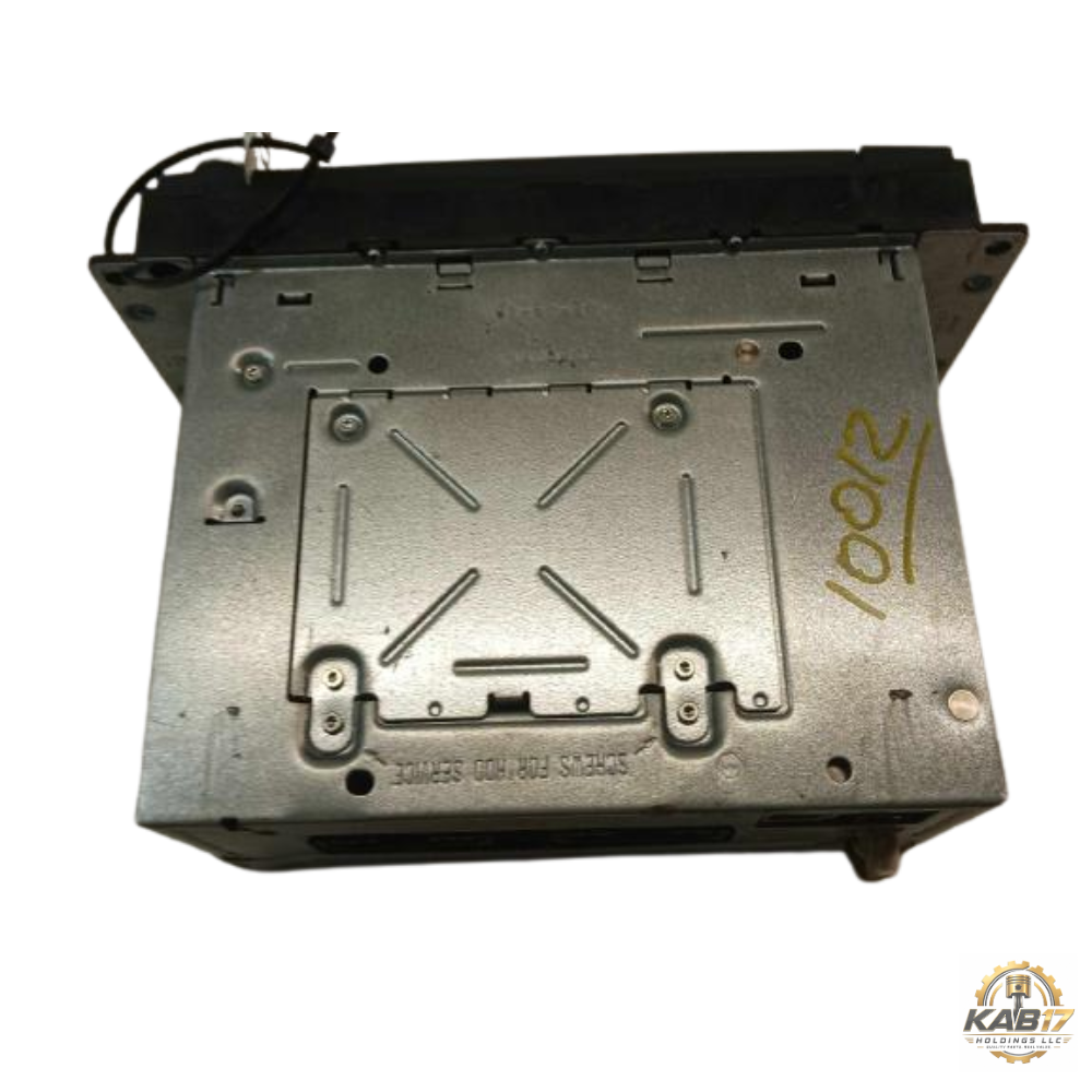 2013–2016 Chrysler Town & Country AM FM CD Navigation Radio Display Screen RHB — view 4