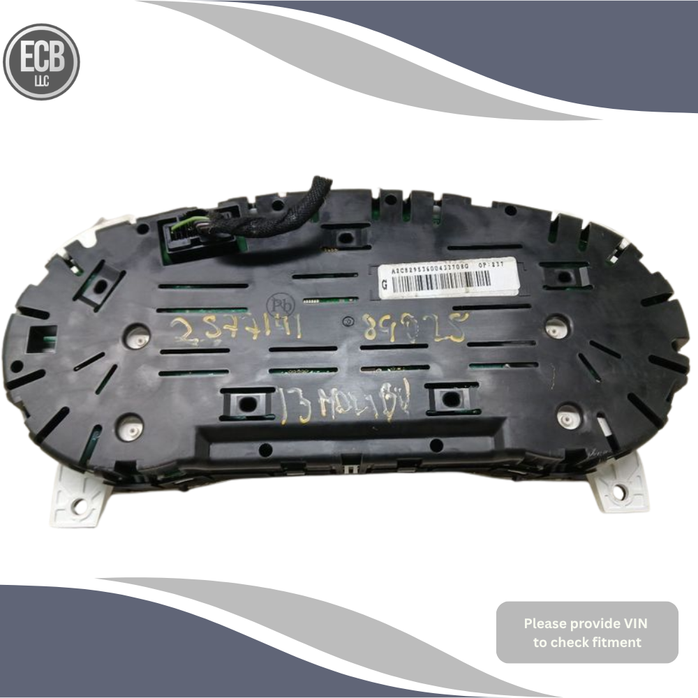 2013 Chevrolet Malibu Speedometer Gauges Cluster MPH 2.5L OEM — view 1