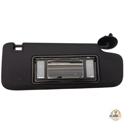 2017–2019 Chevrolet Cruze RH Passenger Sunvisor Sun Visor with Mirror & Light OEM — view 1