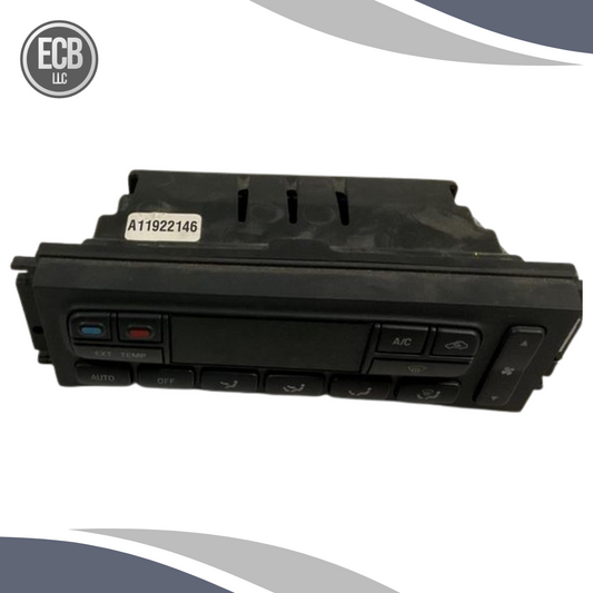 2005–2007 Ford F250 Super Duty Automatic A/C Heater Climate Control Module OEM — view 1