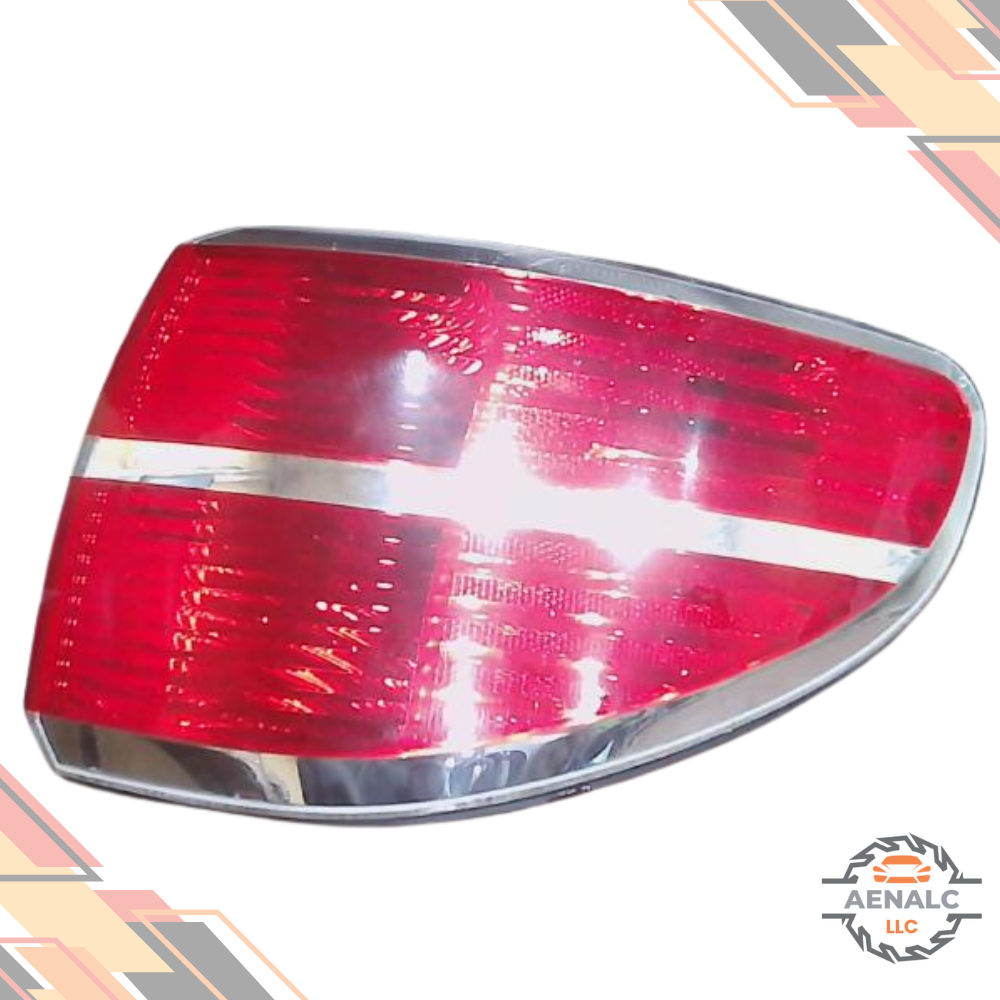 2007–2010 Saturn Outlook Right Passenger Tail Light Assembly Quarter Panel Mntd — view 3