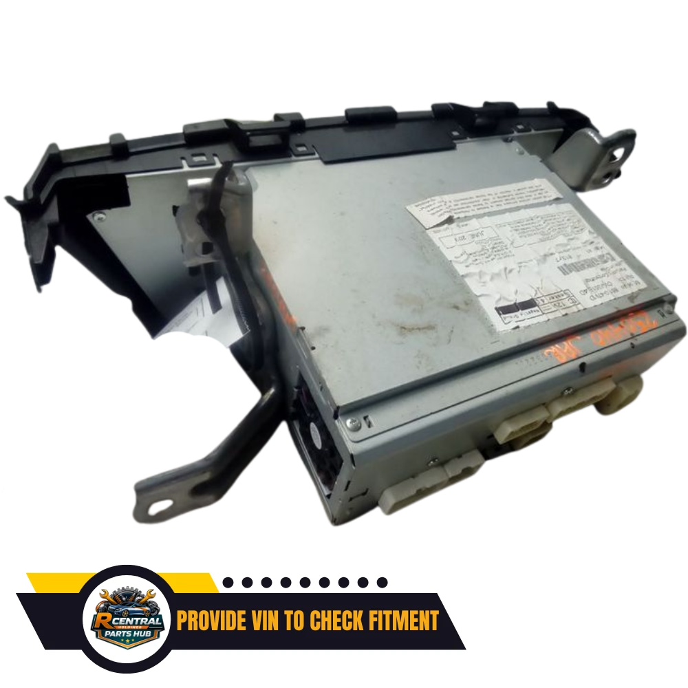 2012–2014 Toyota Prius V Display Screen CD Radio Receiver OEM — view 3