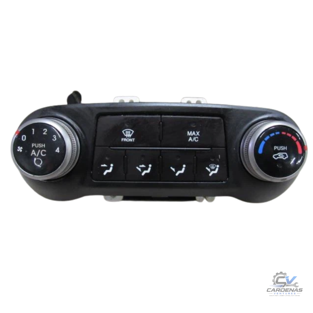 2010–2013 Hyundai Tucson Heater Climate Temperature Control OEM — view 1