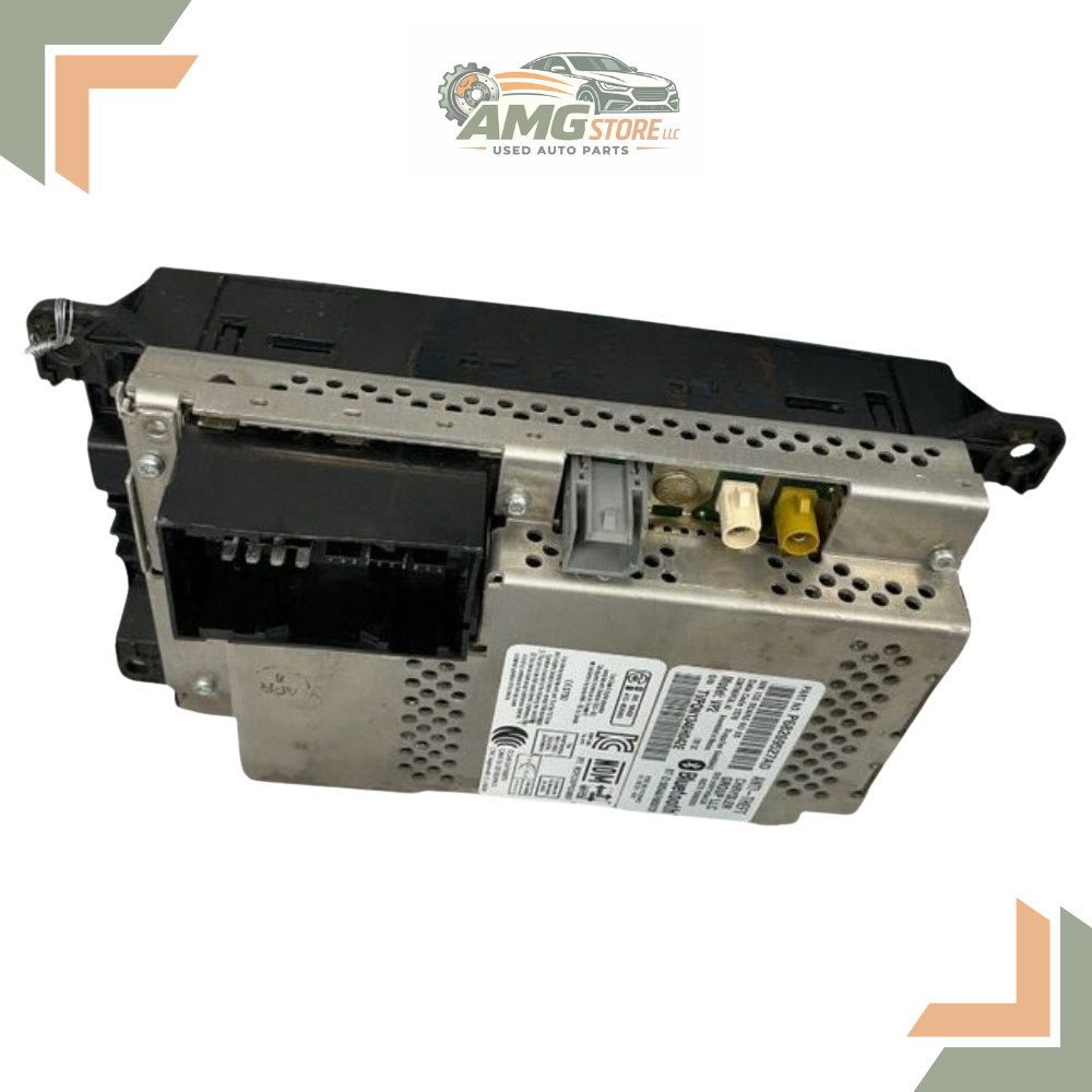 2016 Jeep Grand Cherokee Radio Receiver with Display Satellite — view 5