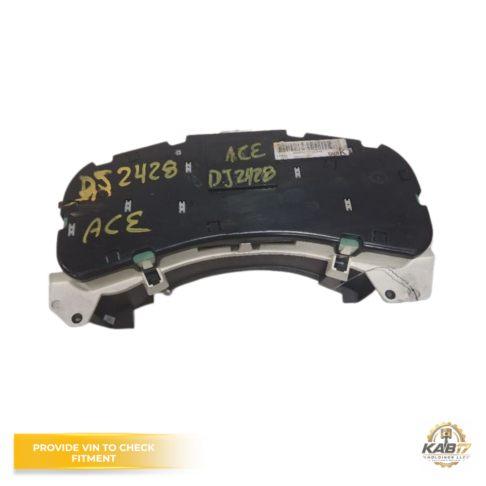 2000–2002 Chevrolet Tahoe Speedometer Speedo Cluster MPH OEM — view 2