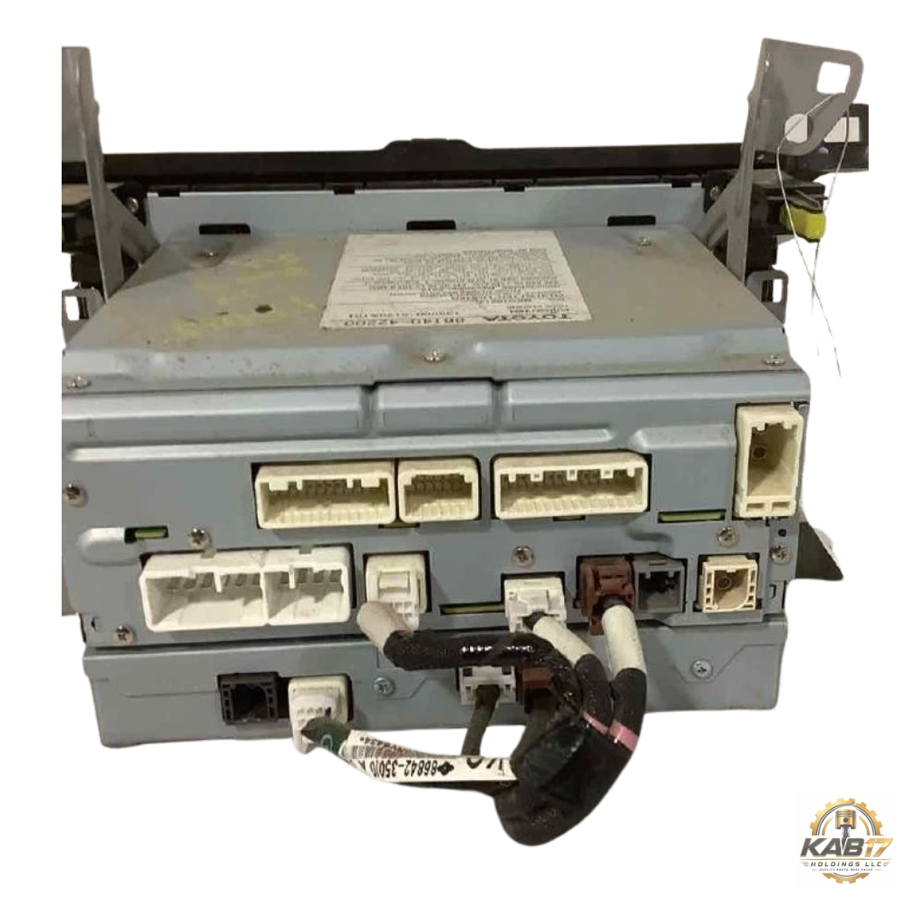 2014–2015 Toyota Rav4 Radio Receiver Display ID 100325 OEM — view 3