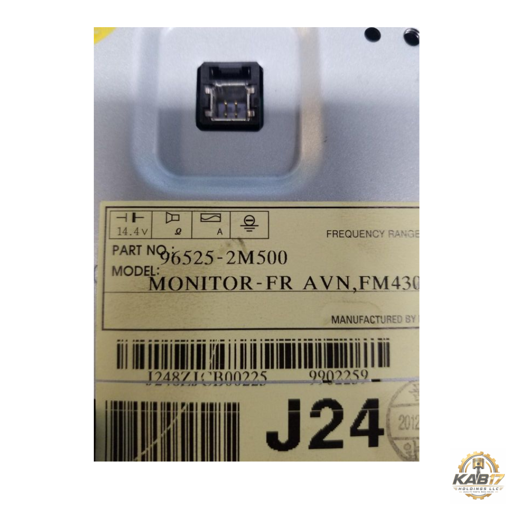 2013–2016 Hyundai Genesis Coupe Radio Navigation Information Display Screen OEM — view 3