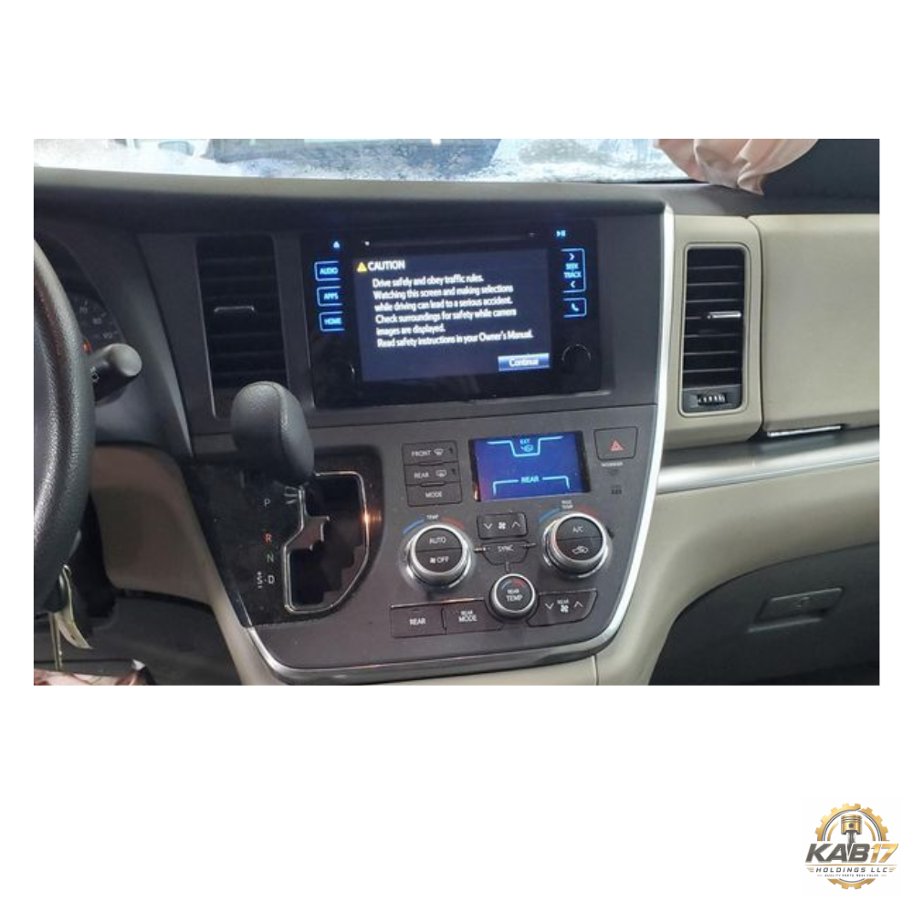 2015 Toyota Sienna AM-FM-CD Radio Receiver P10982 — view 3