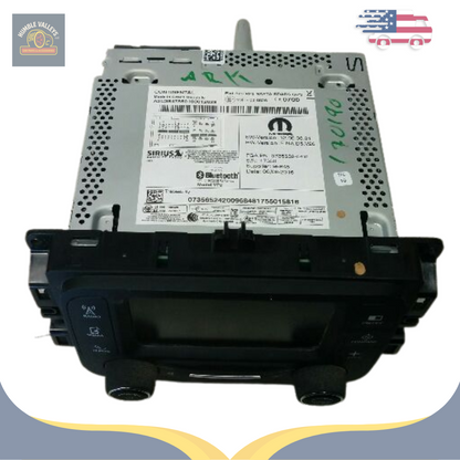 2015–2017 Jeep Renegade AM FM Radio Receiver With Display Screen OEM — view 2